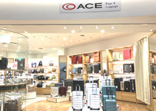 写真：ACE BAGS & LUGGAGE ダイバーシティ東京プラザ店